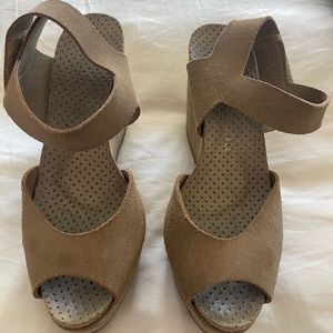 Pedro Garcia suede wedges